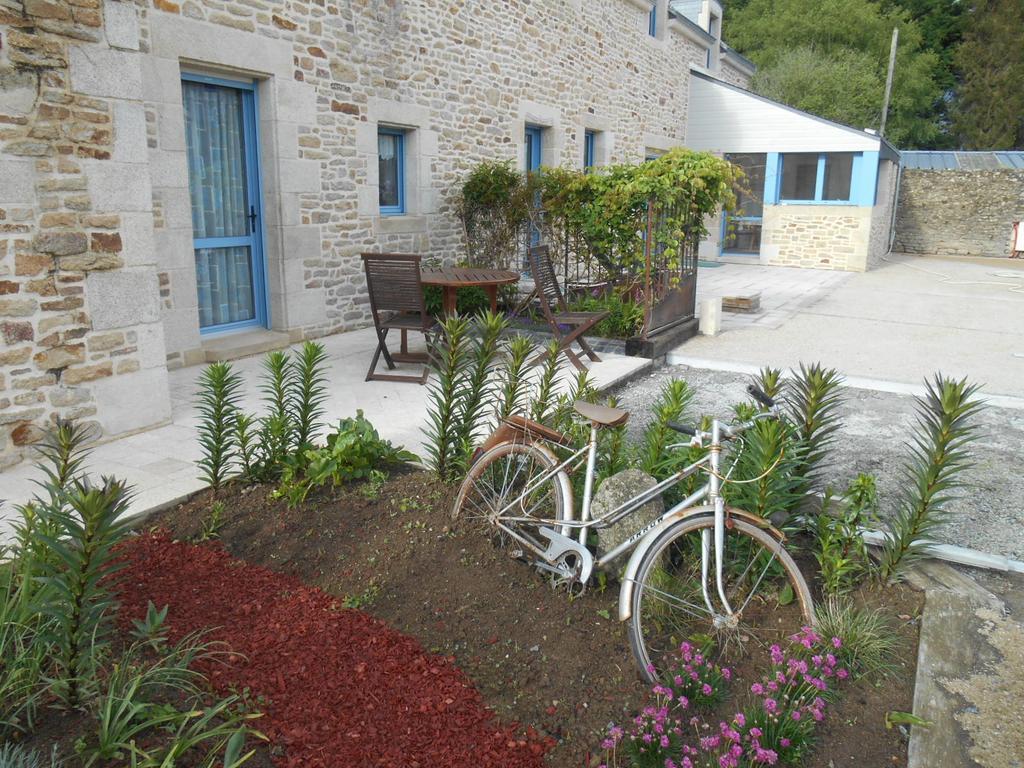 Domaine De Kervail Bed & Breakfast Quimperlé Exterior foto